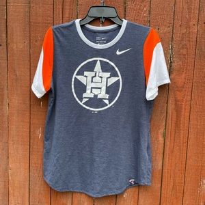 ✨SOLD✨ Houston Astro’s Women’s Shirt